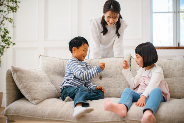 Japanese Rock Paper Scissors: How 'Janken' Rules Life in Japan